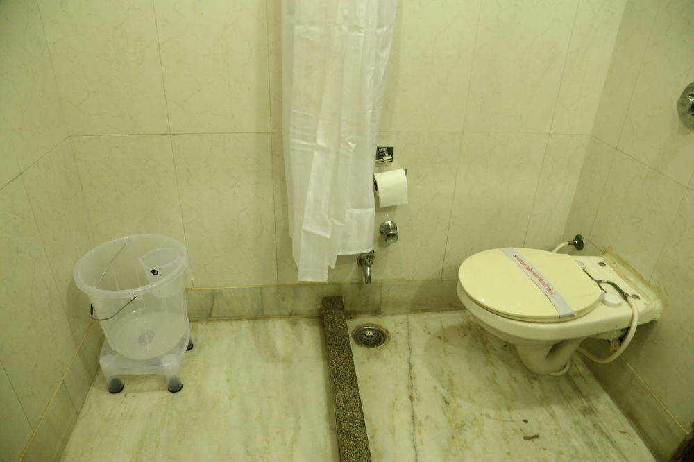 Oyo Rooms Chandigarh Sector 34 Exterior photo